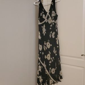 Midi dress, black and beige crepe like material